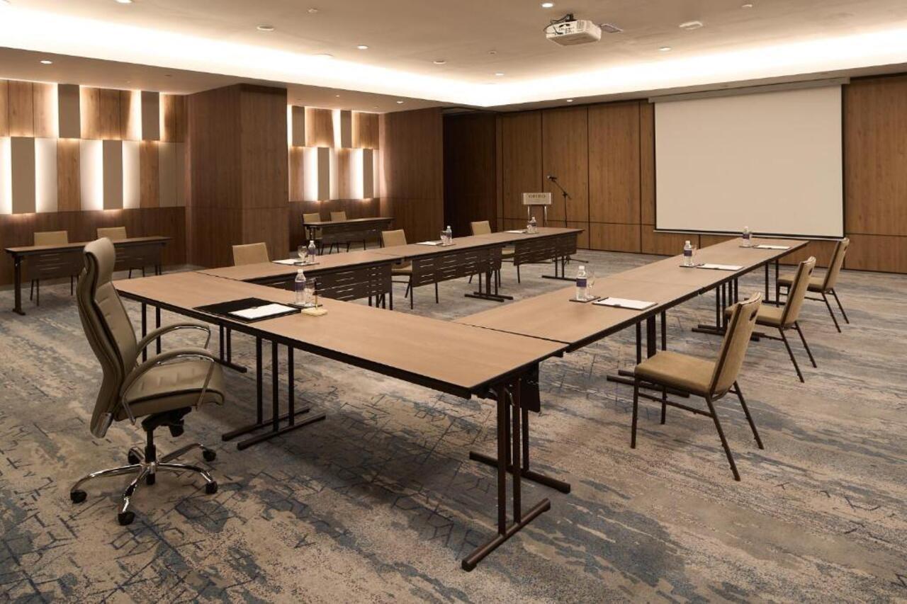Opero Hotel Southkey Johor Bahru Exteriör bild