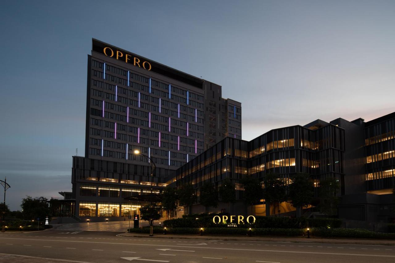 Opero Hotel Southkey Johor Bahru Exteriör bild