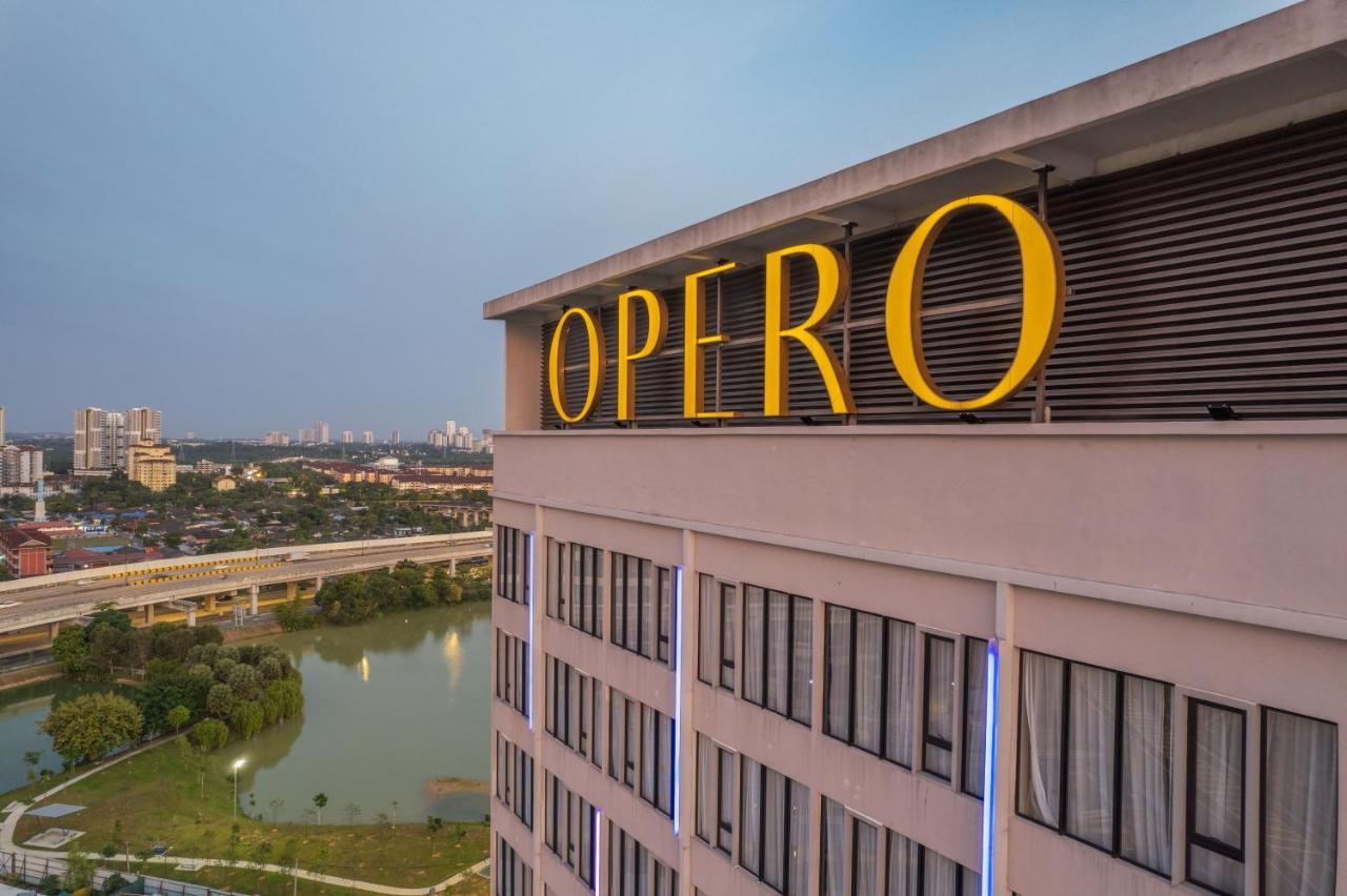 Opero Hotel Southkey Johor Bahru Exteriör bild