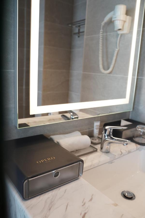 Opero Hotel Southkey Johor Bahru Exteriör bild