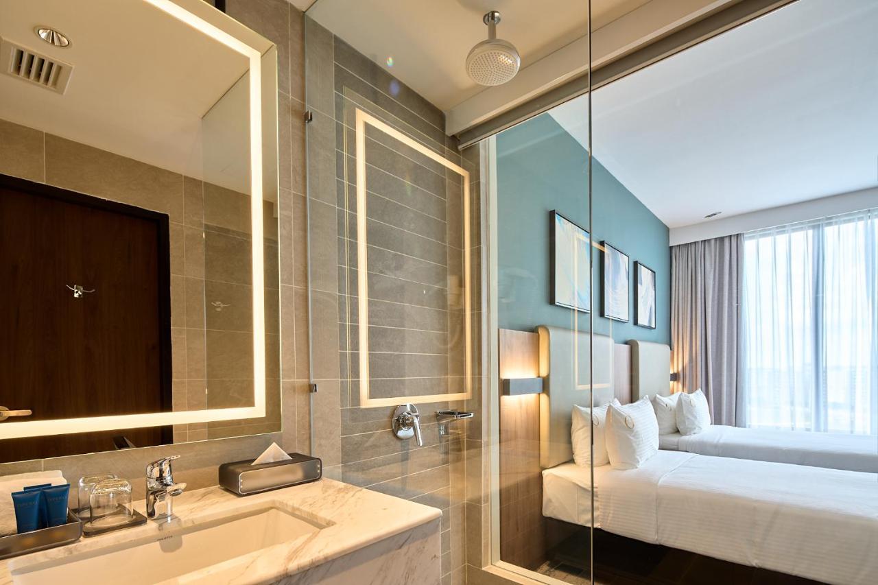 Opero Hotel Southkey Johor Bahru Exteriör bild
